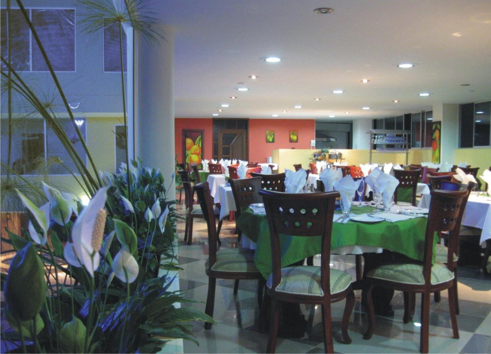 Kur Hotel & Bio Spa ดุยตามา ภายนอก รูปภาพ