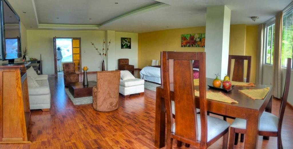 Kur Hotel & Bio Spa ดุยตามา ภายนอก รูปภาพ